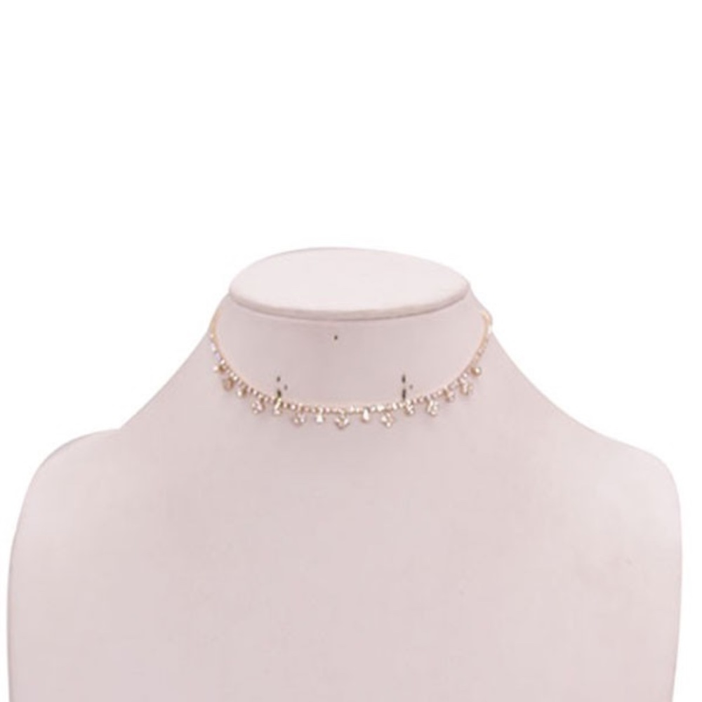 Dainty Roundcut Choker Necklace